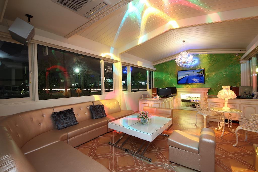 Avica Homestay Уцзе Экстерьер фото