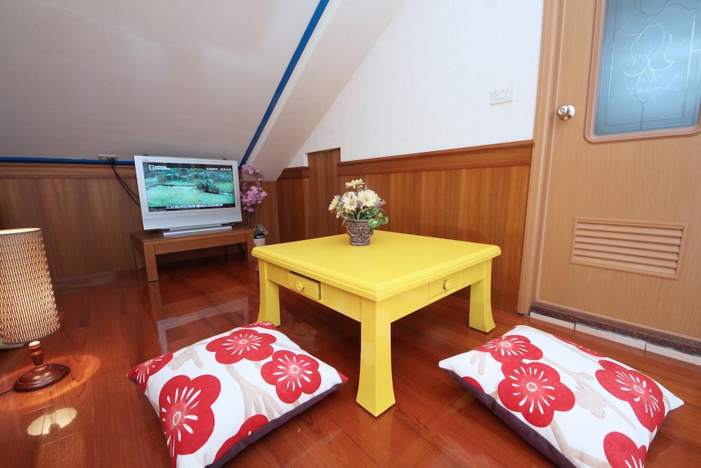 Avica Homestay Уцзе Экстерьер фото
